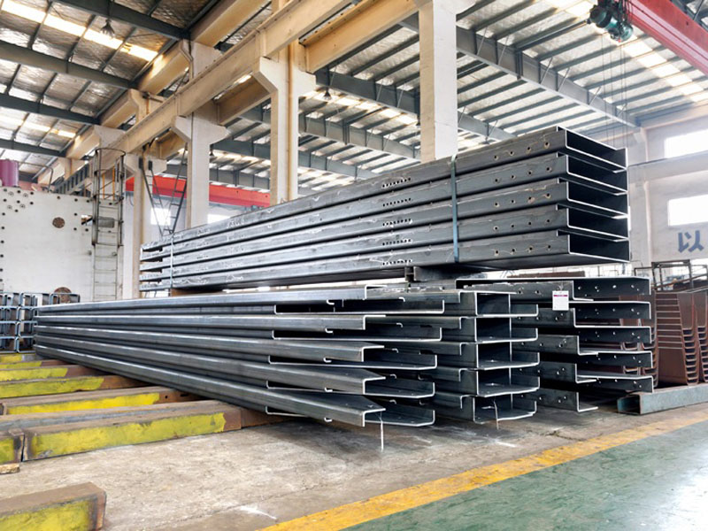 Expansion machine side panel